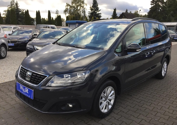 Seat Alhambra cena 124968 przebieg: 21000, rok produkcji 2020 z Brzeziny małe 211